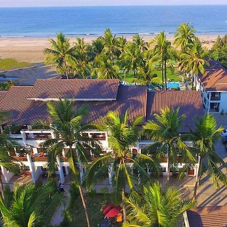 Hotel Lux Ngwesaung Bagian luar foto