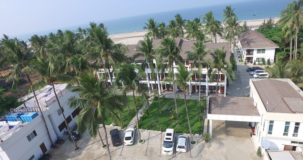 Hotel Lux Ngwesaung Bagian luar foto